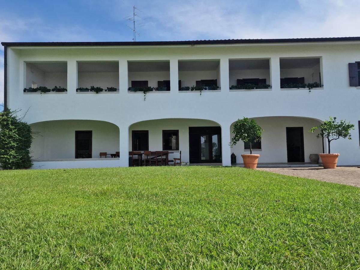 B&B Borgo Tesis スピリンベルゴ エクステリア 写真